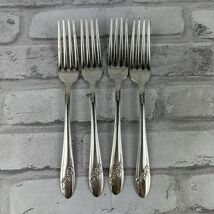 Oneida Community Silver QUEEN BESS II Tudor Silverplate Dinner Forks Set... - $15.52