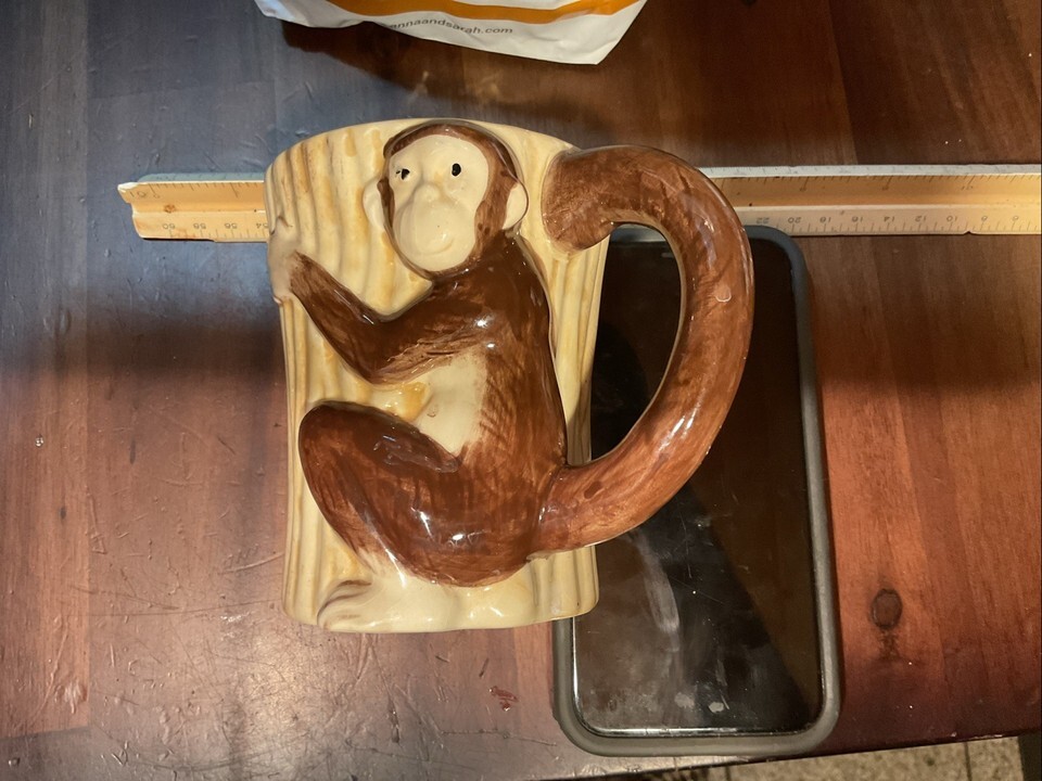 Pier 1 Imports Monkey Hug Mug  Hand Painted Dolomite Stoneware Chimp Tail Handle Item image 11