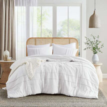 Luxurious King Size Microfiber Pleated Comforter Set in White - $142.66 CAD