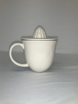 Rae Dunn White Ceramic Orange Juicer - £7.52 GBP