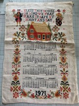 Vintage 1971 linen Calendar towel 17x25 - £8.34 GBP