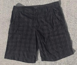 Lululemon Shorts Mens 36 Black Grey Plaid Stretch Nylon Bermuda Golf DD - $396.19 MXN