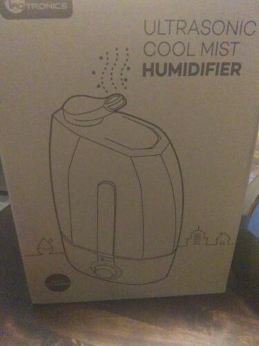 Humidifier Tadtronics woodgrain  - $5.89