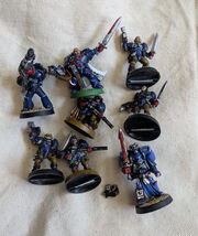 Lotto Di 8 Warhammer 40k Space Marines Cremisi Fists Assemblato Dipinto ... - €88,32 EUR