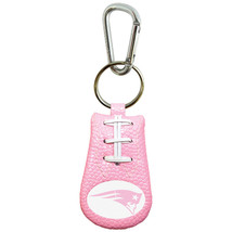 New England Patriots Keychain Pink Football CO - $558.38 MXN