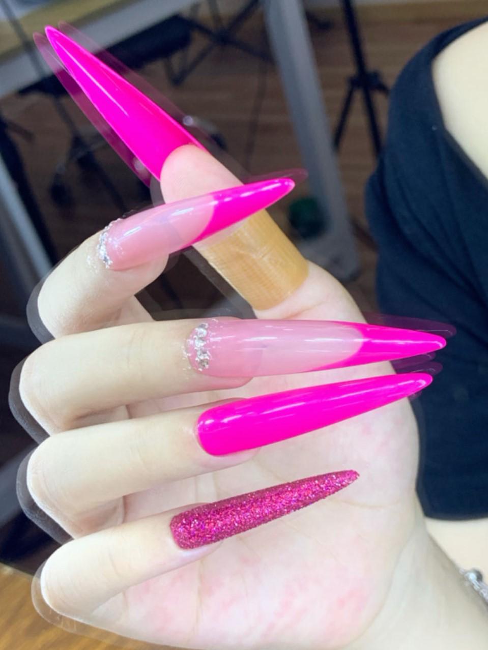 Hot Pink Glam Stiletto Press-On Nails – Rhinestone Accent &amp; Glitter Mix ... - $21.99