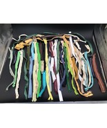 Seamstress 44 Mixed Color Lot Vintage ZIPPERS Metal Nylon Preowned Sewing - $27.45 CAD