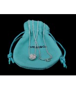 Tiffany & Co Estate Love Knot Necklace 17" Silver - $4,593.81 MXN