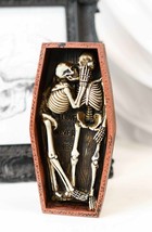 Love Never Dies Day Of The Dead Skeleton Couple Kissing Inside Coffin Statue - £19.97 GBP