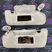 2004-2007 Jeep Liberty Pair Sun Visor With Light Mirror Gray Set of 2 OEM - $59.95