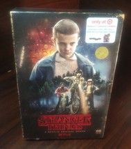 STRANGER THINGS :Season 1(Blu-ray+DVD+Collector Poster)VHS Packaging-NEW... - $184.28 MXN