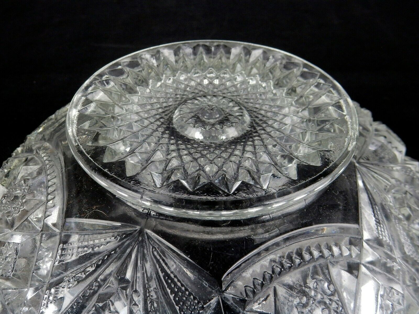 EAPG Clear Glass Decorative 10" Serving Bowl with Sawtooth Edging Vintage 1900's Item image 12