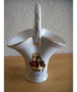 Beatrix Potter “Peter Rabbit and Benjamin Bunny” Porcelain Handled Vase - $54.88 CAD