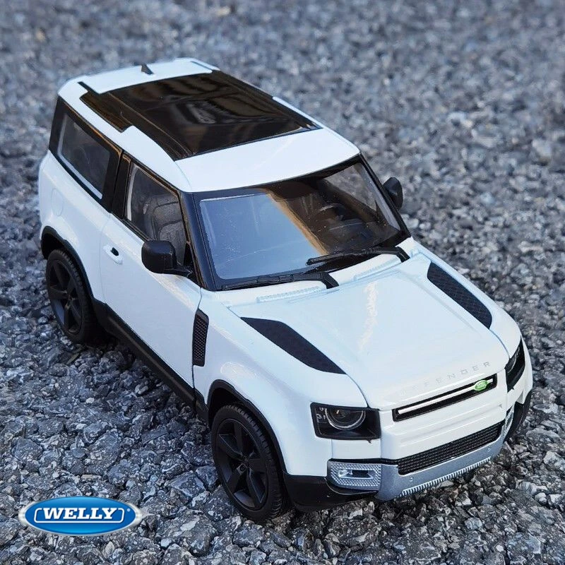 Welly 1/24 Land Rover Defender SUV Alloy Car Model Diecast Metal Off-road s - $32.89
