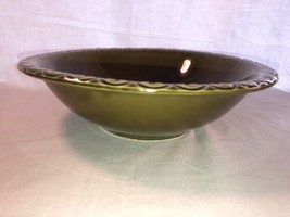 Vintage McCoy 12&quot; Wash Bowl Avocado Green UnderBowl for the Turkey Art Pitcher - £19.97 GBP