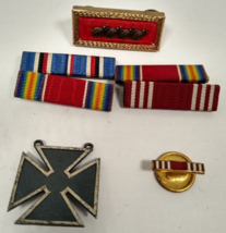 Vintage WW2 Ribbons,  Pin Medal Meritorious Unit, Victory, American camp... - £10.17 GBP