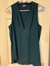 Vince Camuto Womens Crepe V-Neck Panel Front Sleeveless Blouse GREEN Size S - $14.84