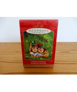 Hallmark Keepsake Christmas ornament Friends In Harmony dated 2000 birds... - $16.60 CAD