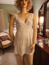 Vtg LA II Sz 1X Ivory Jacquard Nightgown Gathered Bust A-Line Style Clas... - £14.21 GBP