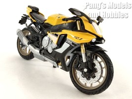 2015 Yamaha YZF-R1  1/12 Scale Diecast Motorcycle Model - Yellow - £18.50 GBP