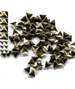 TRIANGLE  Smooth Rhinestuds 6mm Hot Fix GOLD Color  iron on  2 Gross  28... - $6.78