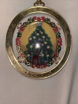 Vintage Avon Christmas Tree Ornament Metal &amp; Ceramic (1995) - $3.99