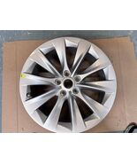 2017 2018 2019 2020 TESLA MODEL S OEM WHEEL 19X8 19&quot; INCH SILVER 1059337... - €299,96 EUR