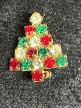 Vintage Rhinestone Christmas Tree Brooch Gold Tone Red Green Clear Stone... - $17.81