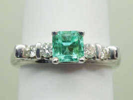 0.66ct tw Square Natural Emerald &amp; Diamond Ring 18k White Gold Size 4.75 - £788.97 GBP