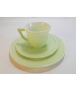 VINTAGE HAZEL ATLAS MILK GLASS LITTLE HOSTESS TEA CUP SAUCER PLATE PASTE... - $27.27 CAD