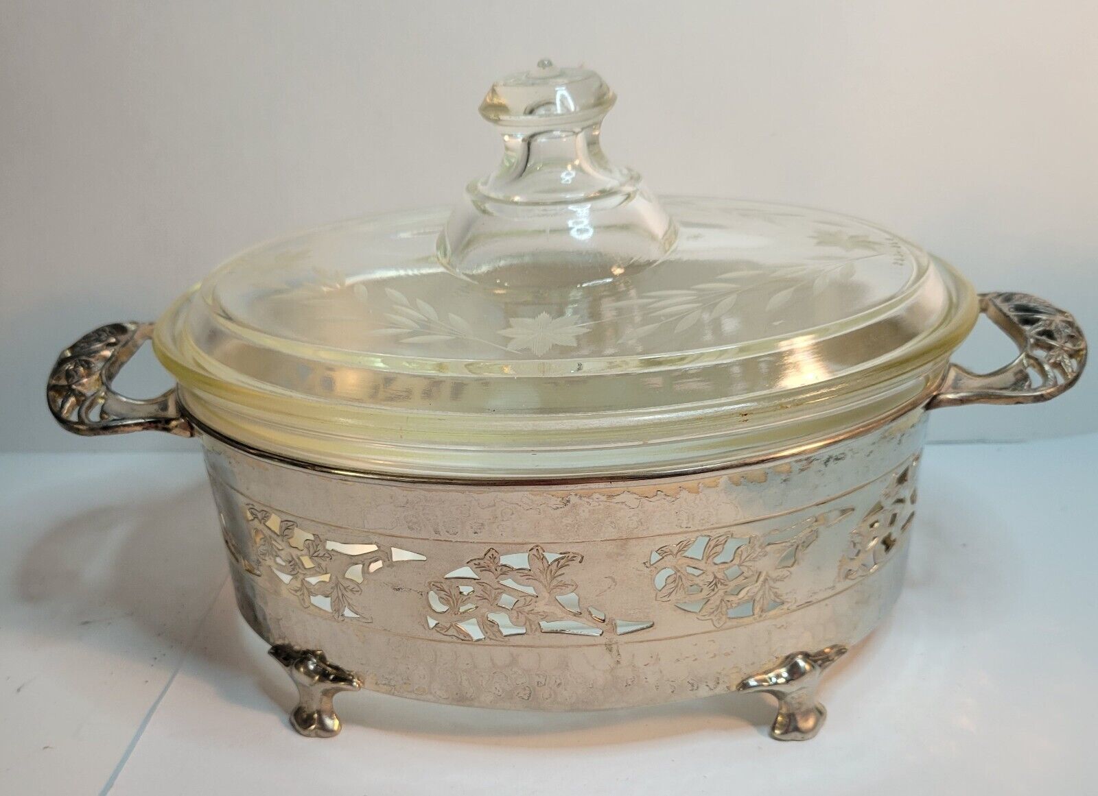 Pyrex Reverse Stamp Dollar $ Sign &amp; &quot;S&quot; Dish W/ Lid C1920&#39;s and Metal Ho... - $59.00