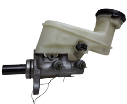 13 14 15 16 17 Honda Accord 2.4 L engine master cylinder assembly OEM - $44.54