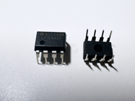 2X LT1054CP TI Switched Capacitor Voltage Converter W/ Regulator 100mA 3... - €3,47 EUR