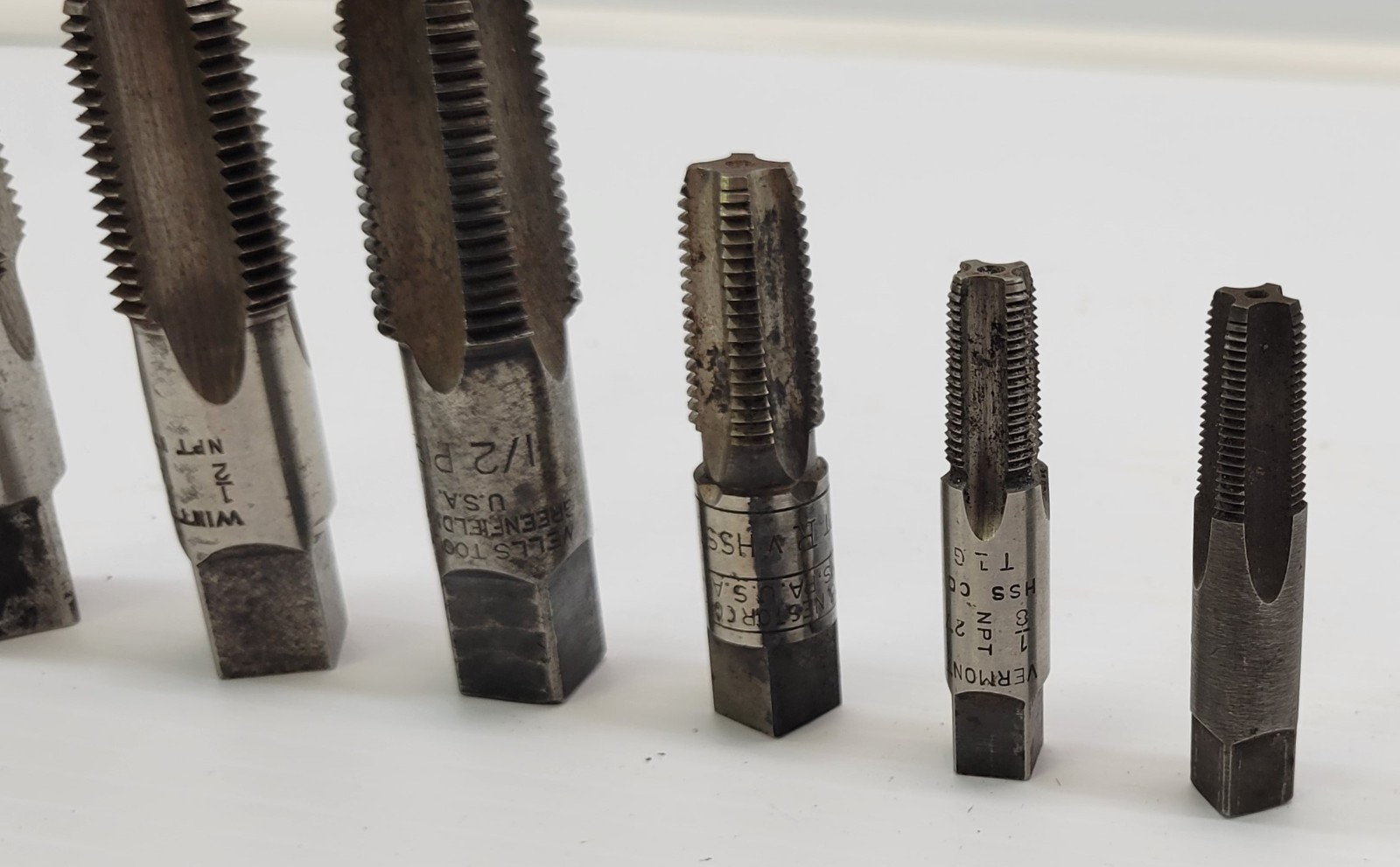 *J2) Vintage 6-piece Mixed Plumbing Lot of Pipe Tap Threaders Item image 5