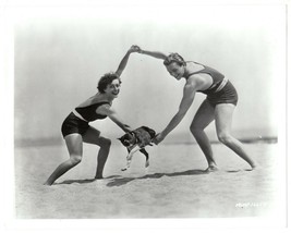 *Joan Crawford &amp; Douglas Fairbanks Jr. In Bathing Suits With Their Dog At Beach - £15.80 GBP