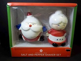 Boxed set Santa &amp; Mrs Claus ceramic shakers salt pepper Christmas 4&quot; tall NIB - £6.08 GBP