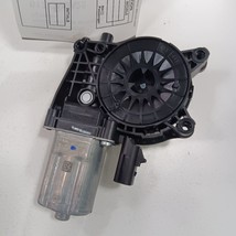 2025 GMC Acadia Passenger Right Front Power Window Motor - $99.94