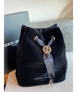 New Giorgio Armani Beauty Cosmetic Makeup Drawstring Bag Metal Stopper V... - $48.43 CAD