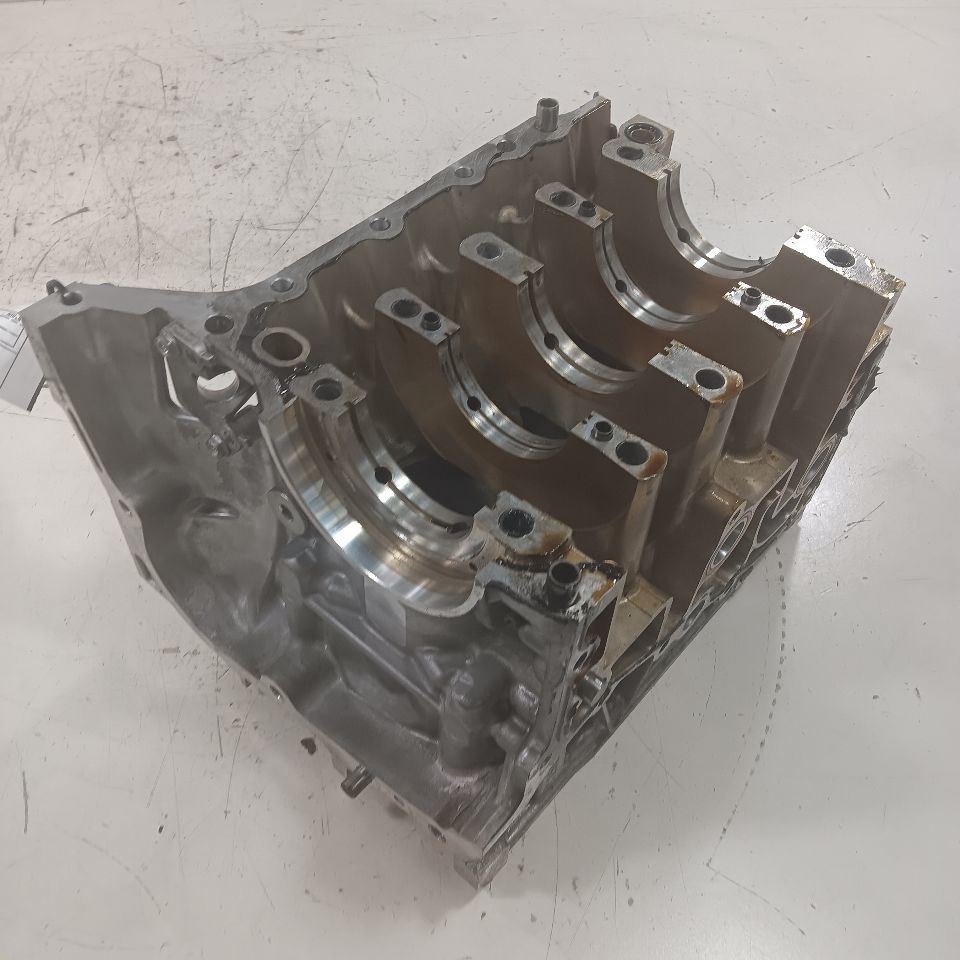 Driver Left Bare Engine Cylinder Block Fits 19-23 Subaru Forester - $499.89