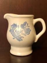 Vintage Pfaltzgraff Yorktown Creamer Pitcher Blue Floral USA Stoneware - £13.84 GBP