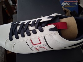 Tommy Hilfiger Lewly Size 10M - $60.39