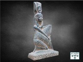 Rare statue of the goddess Isis. Statue of Isis. The goddess Isis, made in Egypt - £84.42 GBP