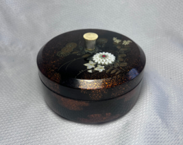 Vanity Dresser Top Powder Dish Lacquer Black &amp; Gold Floral Made In Japan... - £23.88 GBP