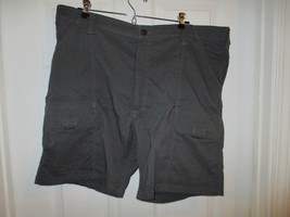 2 pairs Men Shorts 40 waist - £9.08 GBP