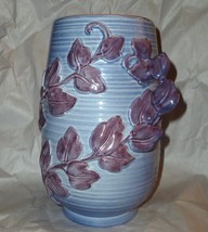 Vintage Red Wing Pottery 1162 Blue &amp; Purple Ivy Vase 9&quot; - £27.17 GBP