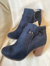 NWT Merona Navy Blue Bootie Size 11 - £23.28 GBP