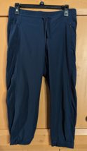 Athleta La Viva Jogger Womens 4 Cropped Pants Dark Blue Zip Pockets EUC - £16.62 GBP
