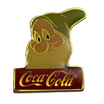 Bashful Disney Snow White and the Seven Dwarves Coca-Cola Coke Lapel Hat Pin - £7.82 GBP