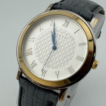 Vintage Guess Quartz Watch Men Dual Tone Roman Textured Dial Leather New... - $496.14 MXN