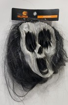 Happy Halloween Scary Creepy Long Hair Face Mask Black - $455.04 MXN